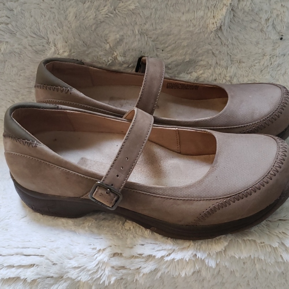 Tan Dansko Mary Jane's. Size 40